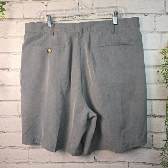 GEOFFREY BEENE RAYON POLY BLEND SHORTS PLEATED FRONT MENS GRAY SIZE 38 - Picture 2 of 5